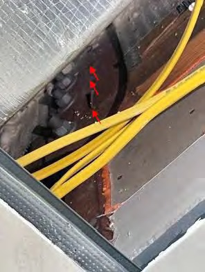 Kitchen air vent penetrating structural reinforced concrete column